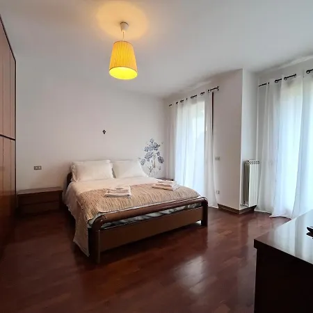 Διαμέρισμα Casa Sasa *